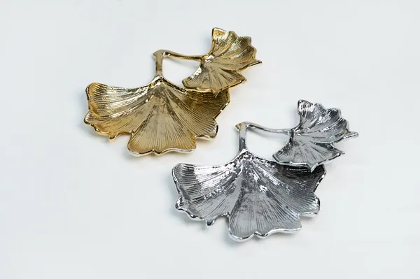 SOLGI Nilüfer Yaprağı İki Katlı Kurabiye Sunumluğu